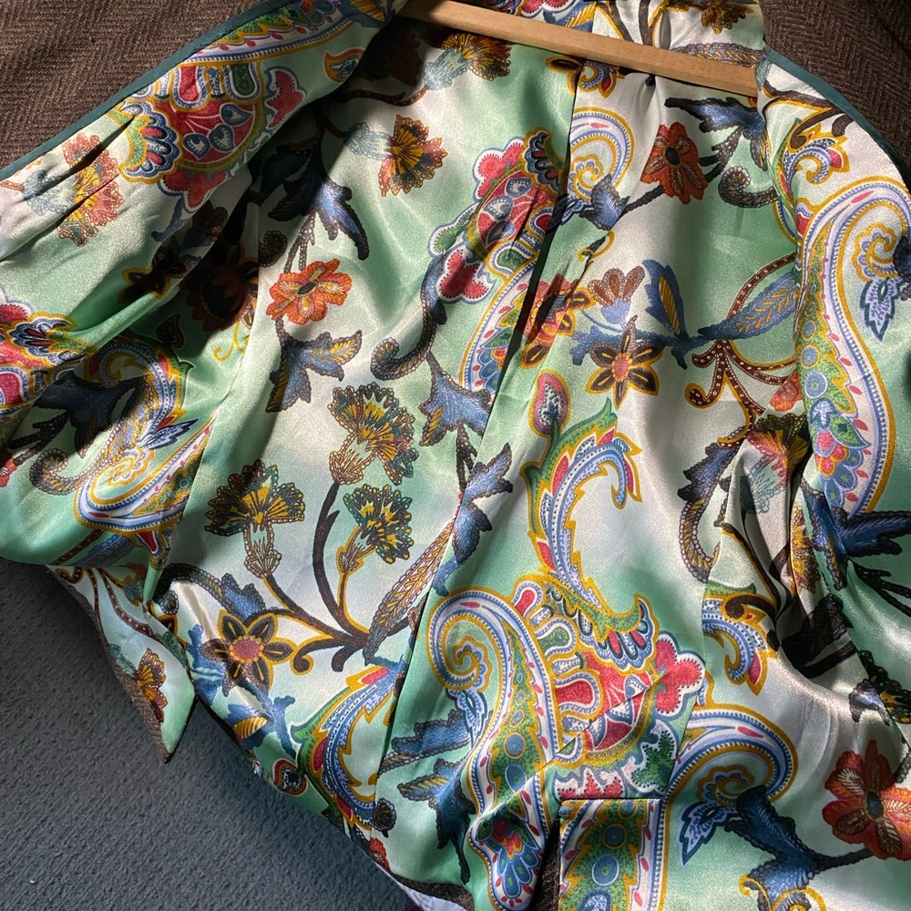 Blazer by Alara (8) - Picture 7 of 10